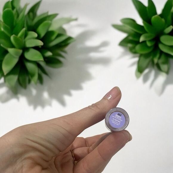 🆕 Tower 28 ShineOn Lip Jelly Hydrating Non-Sticky Lip Gloss in Almond - Picture 11 of 11